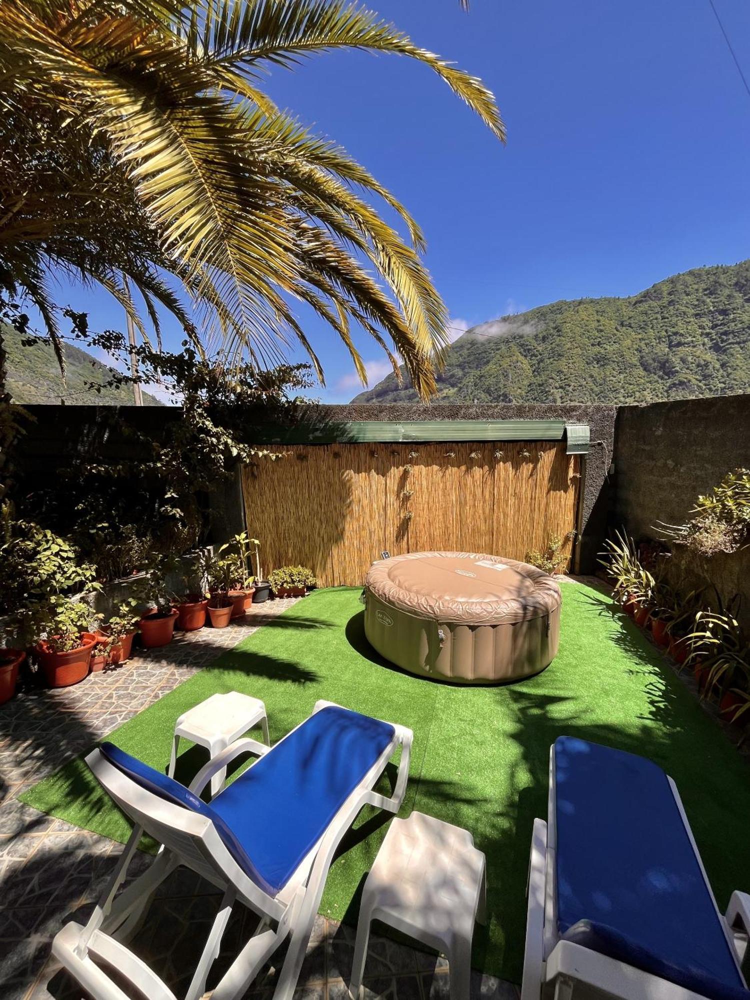 Gardens Guest House Sao Vicente  Exterior photo