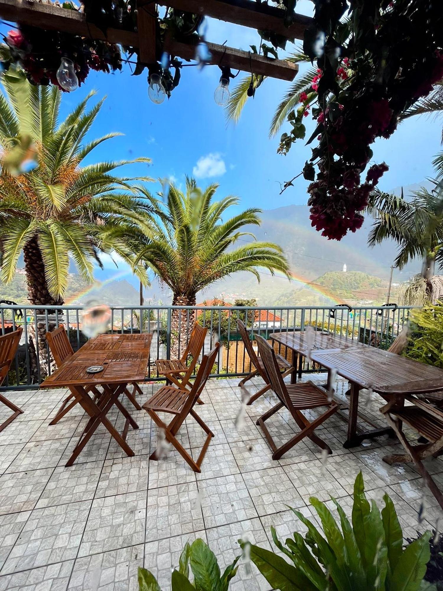Gardens Guest House Sao Vicente  Exterior photo